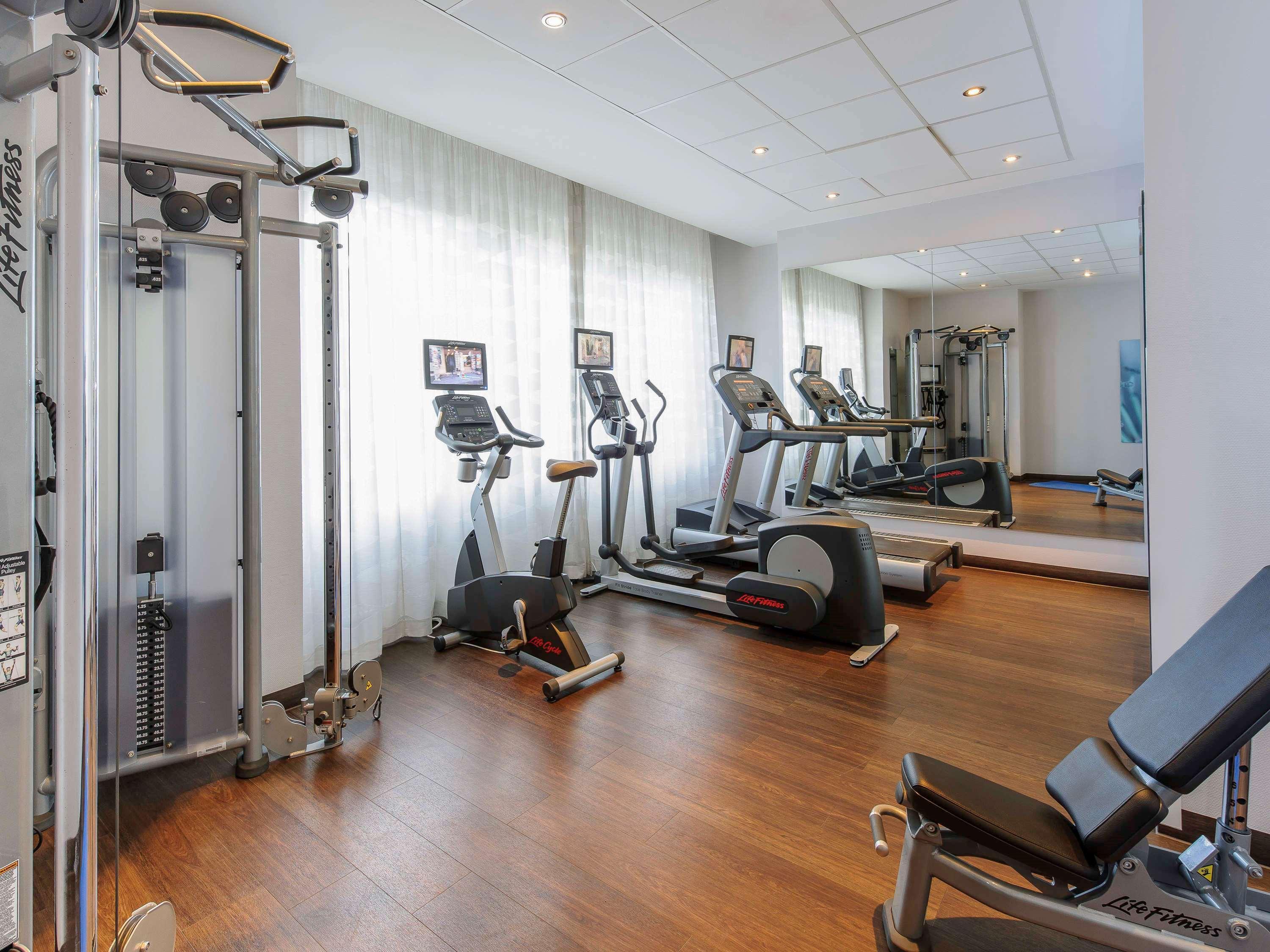 Mercure Hotel Bochum City Bagian luar foto