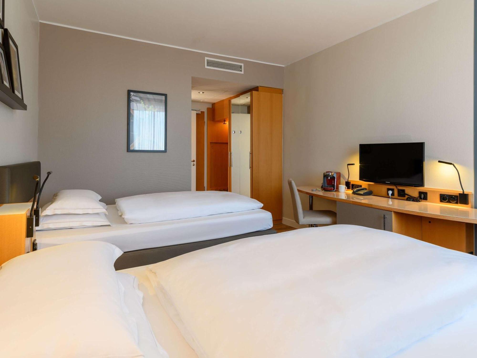 Mercure Hotel Bochum City Bagian luar foto